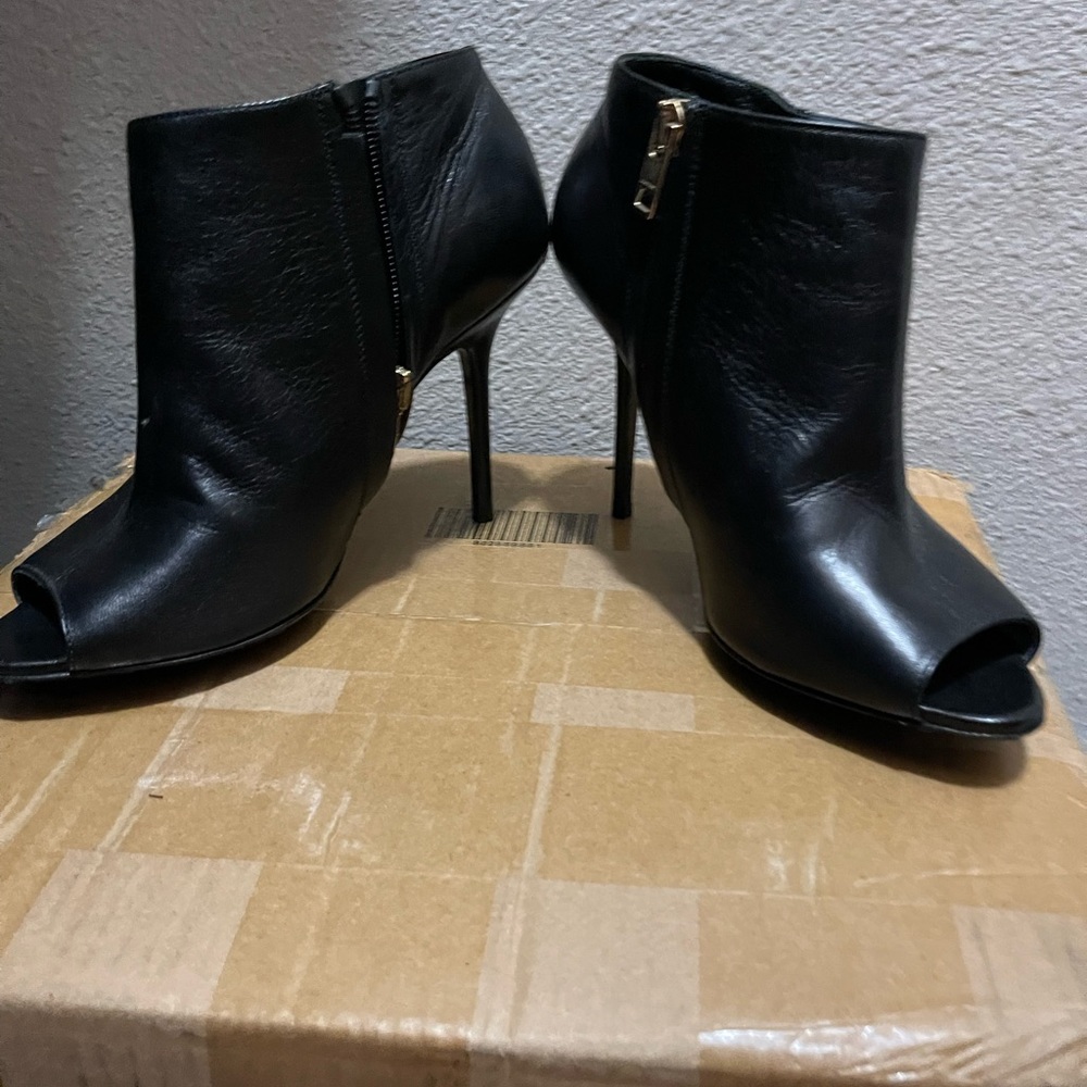 Burberry open toe anklet boots